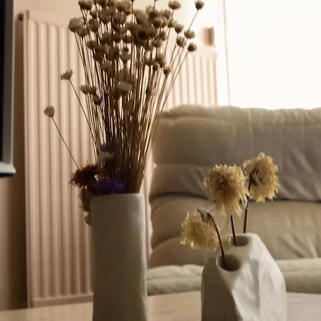 Loft Design 10 Minutes From Disneyland - 15 Minutes From Paris! * Lognes
